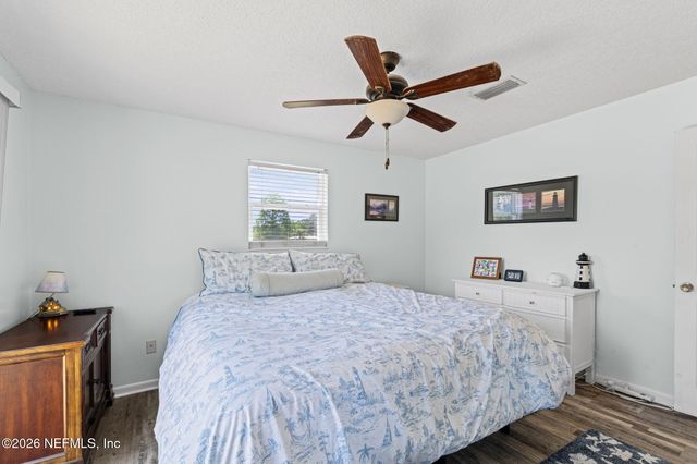 1738 OAK GROVE Circle, Green Cove Springs, FL 32043