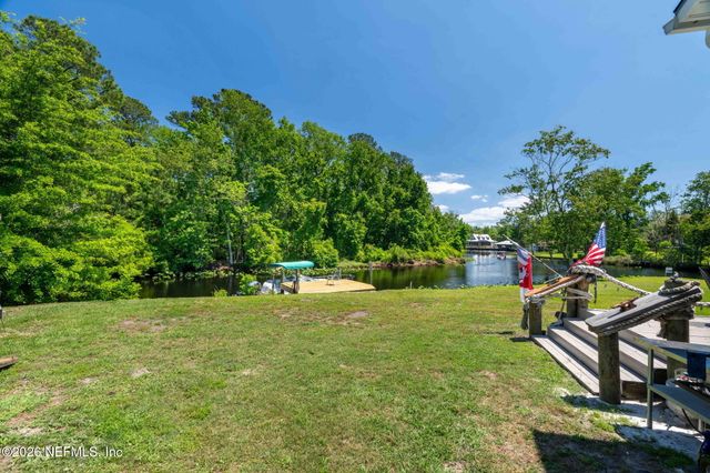 1738 OAK GROVE Circle, Green Cove Springs, FL 32043