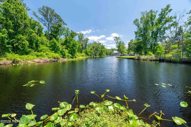 1738 OAK GROVE Circle, Green Cove Springs, FL 32043