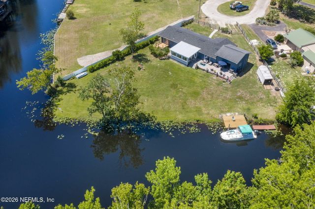 1738 OAK GROVE Circle, Green Cove Springs, FL 32043