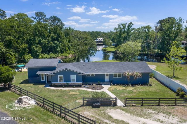 1738 OAK GROVE Circle, Green Cove Springs, FL 32043