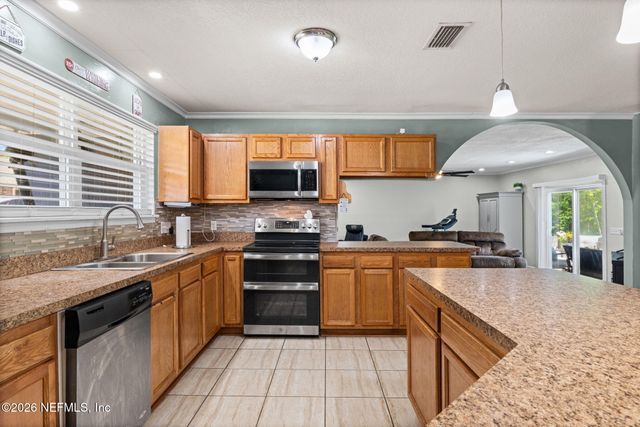 1738 OAK GROVE Circle, Green Cove Springs, FL 32043