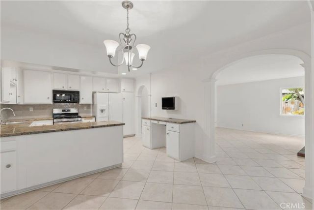16939 Highfalls, Canyon Country, CA 91387