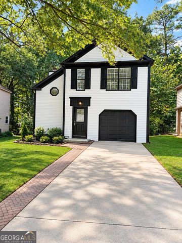 821 Hampton Hill Court, Lawrenceville, GA 30044