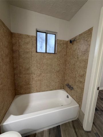 4811 Oakland Street 10, Houston, TX 77023
