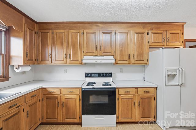 183 Dellinger Drive, Statesville, NC 28625