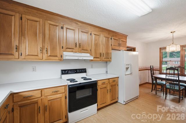 183 Dellinger Drive, Statesville, NC 28625