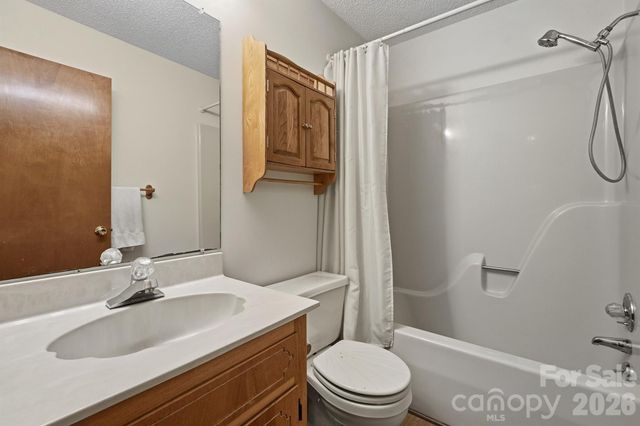 183 Dellinger Drive, Statesville, NC 28625