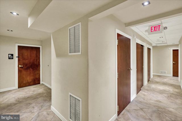 2125 PORTLAND, Reading, PA 19609