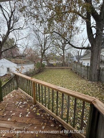 1317 Illinois Avenue, Lansing, MI 48906