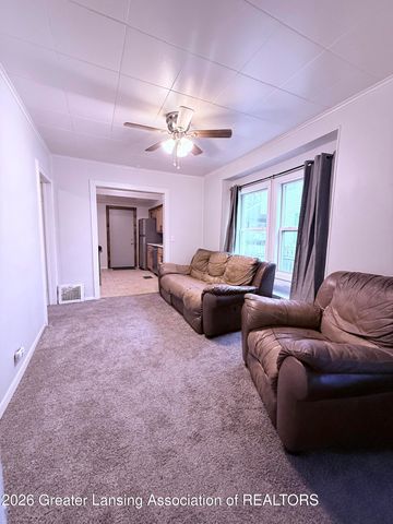 1317 Illinois Avenue, Lansing, MI 48906