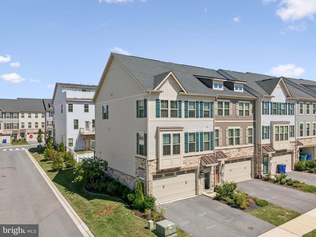 6120 ASTER VIEW LN, Frederick, MD 21703