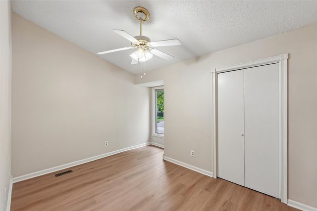 4909 W Park Drive, West Des Moines, IA 50266