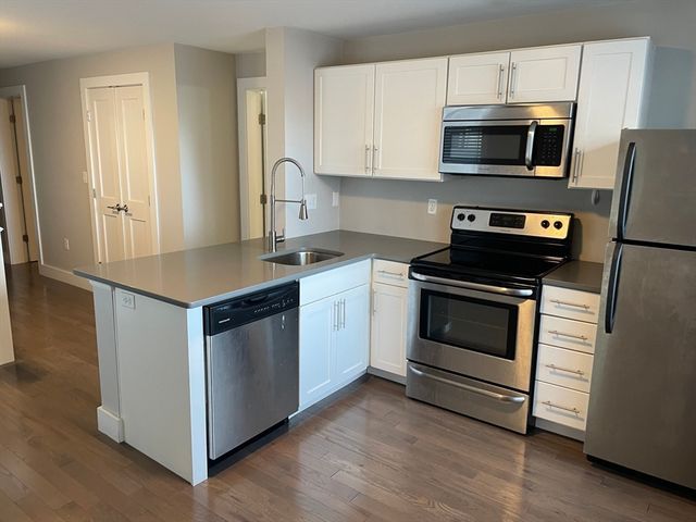 543 Dorchester Ave 2, Boston, MA 02127