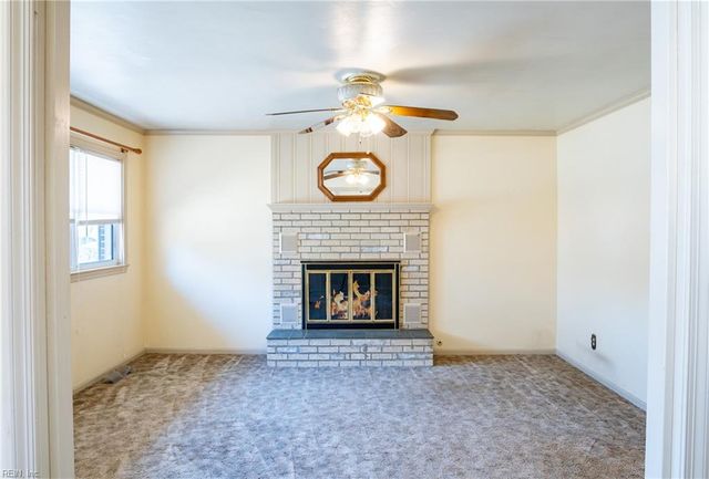 55 Calhoun ST, Hampton, VA 23669