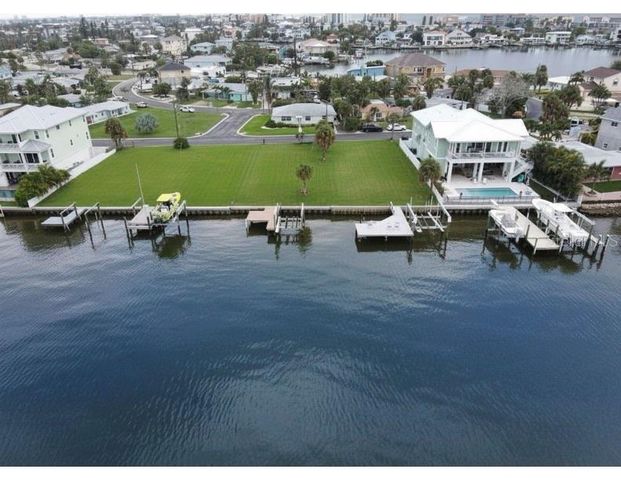 14217 E PARSLEY DRIVE, St Petersburg, FL 33708