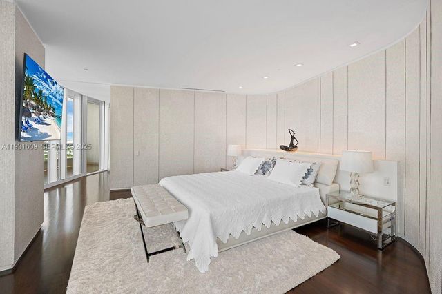 1643 Brickell Ave 4102, Miami, FL 33129