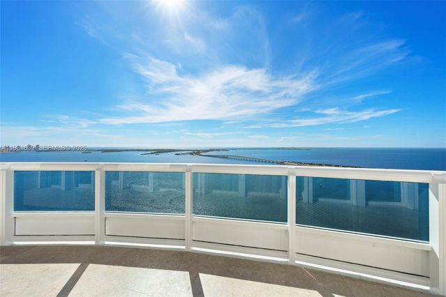 1643 Brickell Ave 4102, Miami, FL 33129