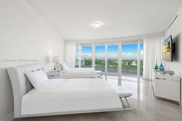 1643 Brickell Ave 4102, Miami, FL 33129