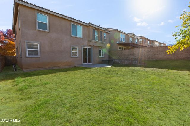 37515 Ruby Red Lane, Palmdale, CA 93551