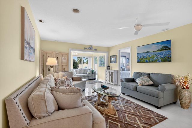 12 Colonial Club Drive 305, Boynton Beach, FL 33435