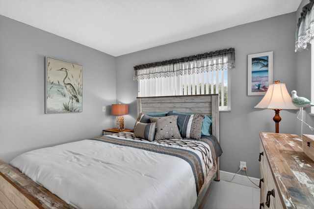 12 Colonial Club Drive 305, Boynton Beach, FL 33435