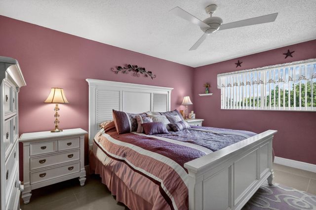 12 Colonial Club Drive 305, Boynton Beach, FL 33435