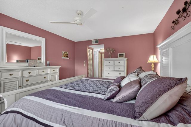 12 Colonial Club Drive 305, Boynton Beach, FL 33435