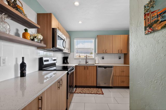 12 Colonial Club Drive 305, Boynton Beach, FL 33435