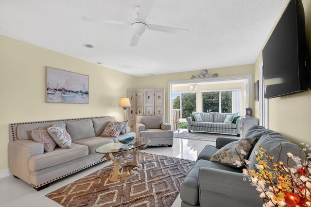 12 Colonial Club Drive 305, Boynton Beach, FL 33435