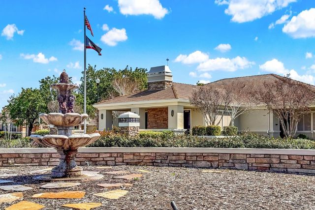 206 Heirloom Ct, Vacaville, CA 95687