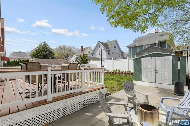 36 Hasbrouck Place, Rutherford, NJ 07070