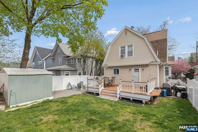 36 Hasbrouck Place, Rutherford, NJ 07070