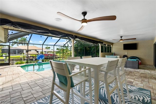 1906 Everest PKWY, Cape Coral, FL 33904