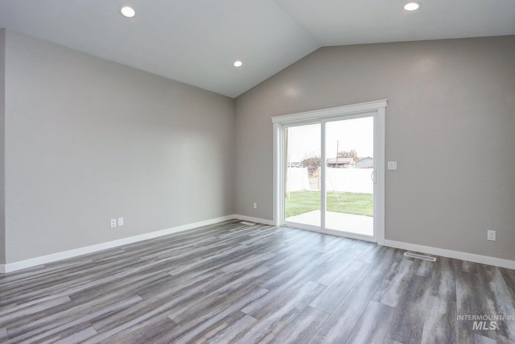 980 Campbell St, Vale, OR 97918 photo 15