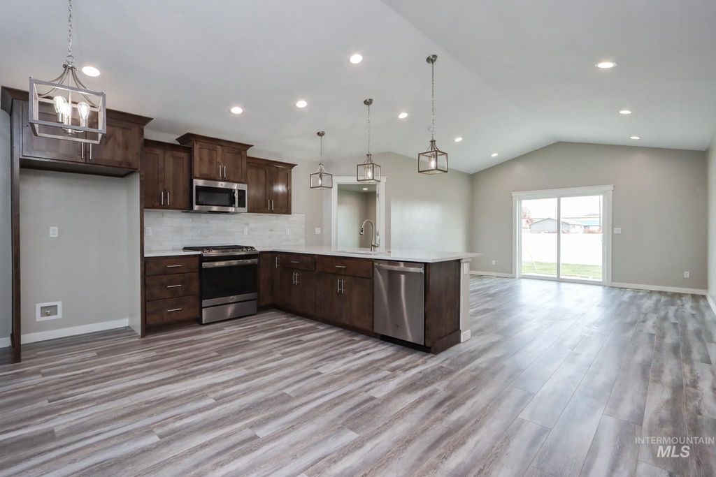 980 Campbell St, Vale, OR 97918 photo 8