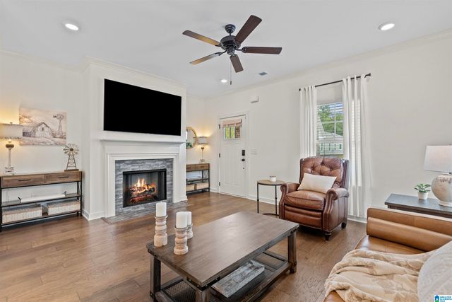 312 BARIMORE COURT, Helena, AL 35080