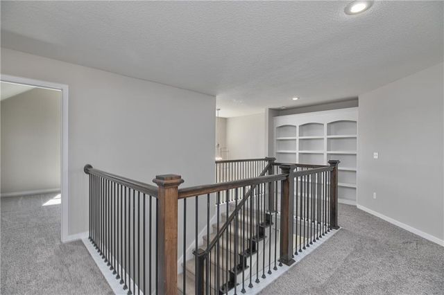 2739 W Park Street, Olathe, KS 66061