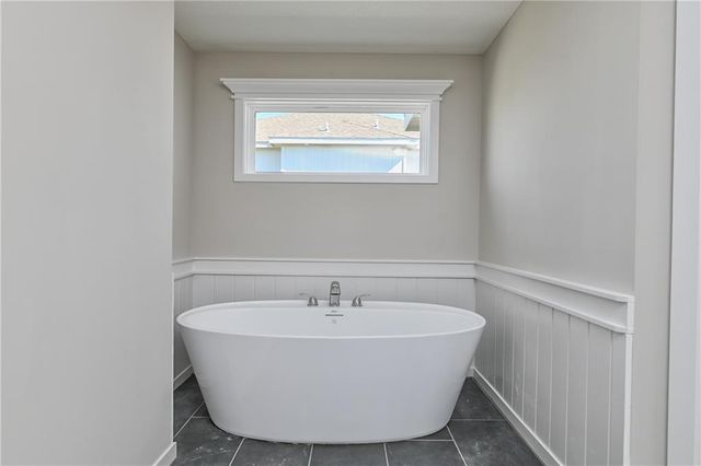 2739 W Park Street, Olathe, KS 66061