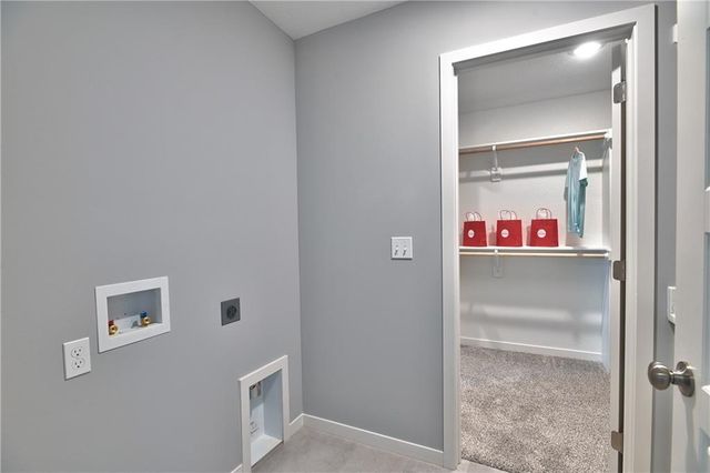 2739 W Park Street, Olathe, KS 66061