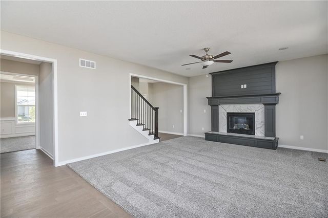 2739 W Park Street, Olathe, KS 66061