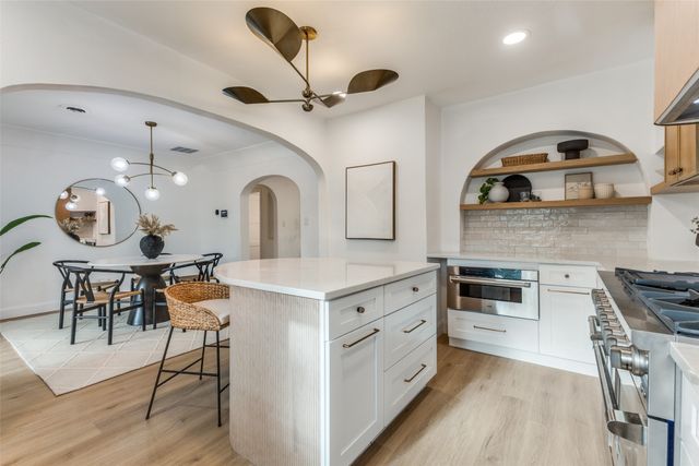 1404 El Campo Drive, Dallas, TX 75218