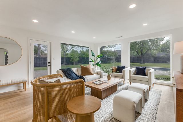 1404 El Campo Drive, Dallas, TX 75218