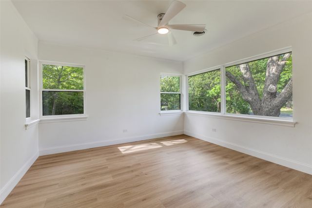 1404 El Campo Drive, Dallas, TX 75218