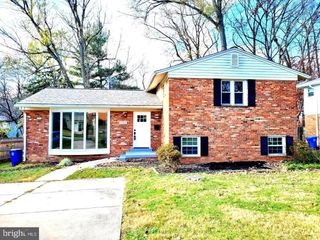 9118 KIRKDALE RD, Bethesda, MD 20817