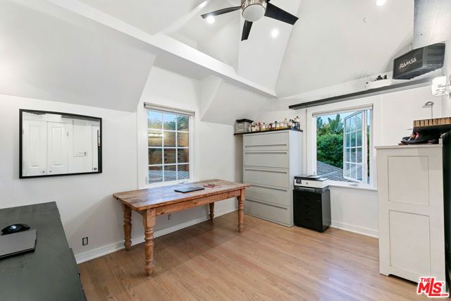 1762 Nichols Canyon Road, Los Angeles, CA 90046