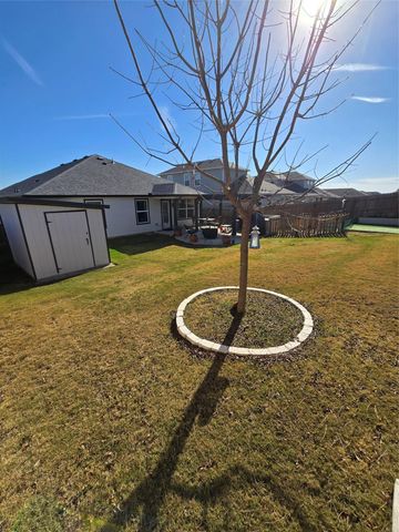 444 Hunter LOOP, Bertram, TX 78605