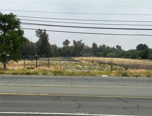 24657 State Highway 74, Perris, CA 92570