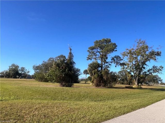 16810 Acapulco RD, Punta Gorda, FL 33955