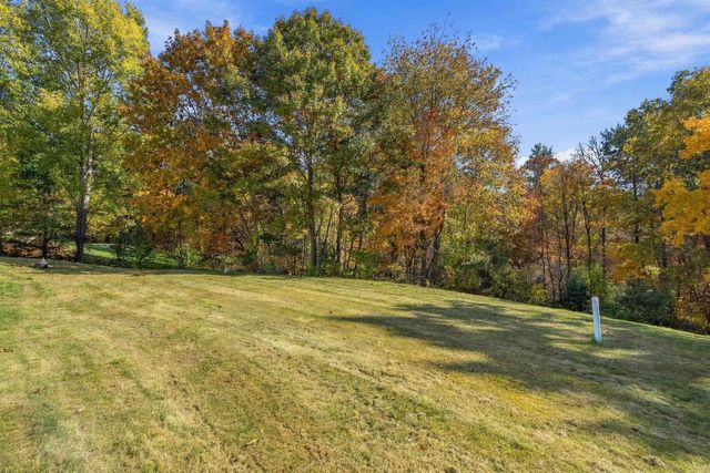 10 Twilight Path, Derry, NH 03038